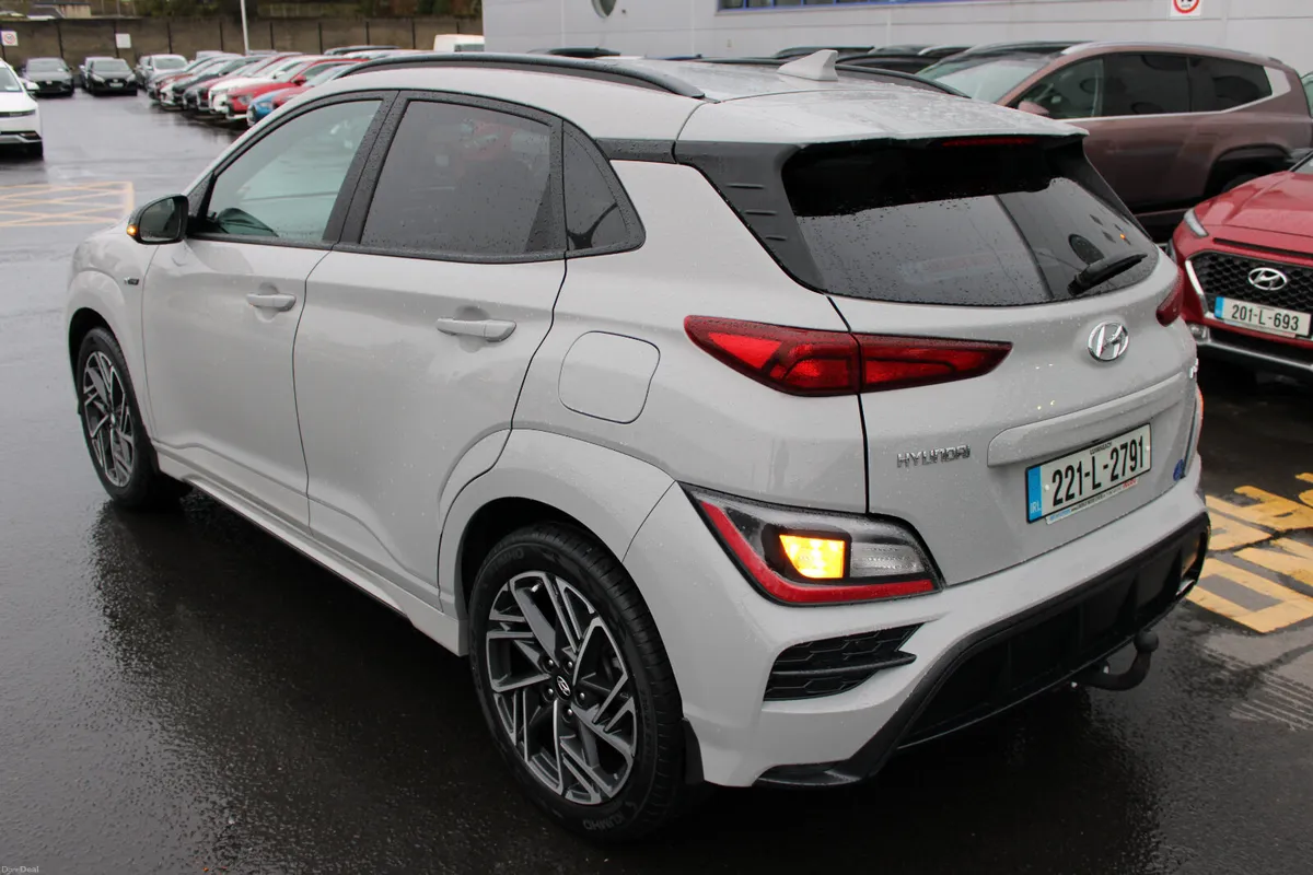 Hyundai KONA 2022 - Image 3