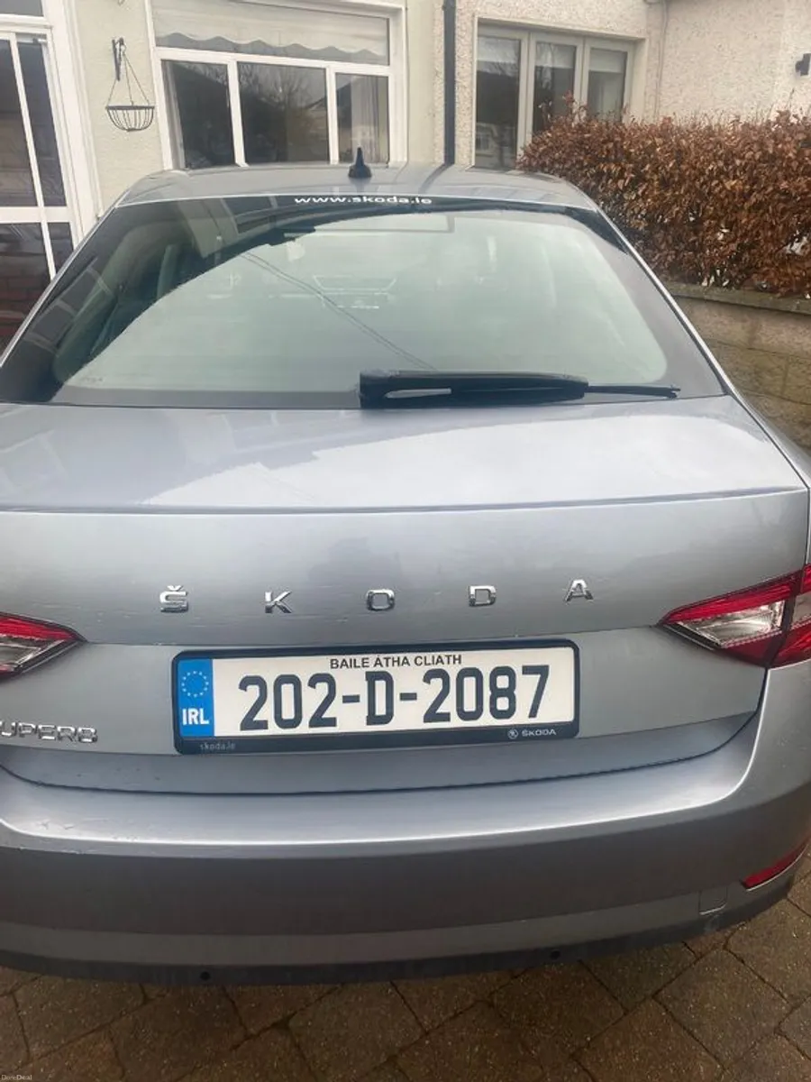 2020 Skoda Superb - Image 2