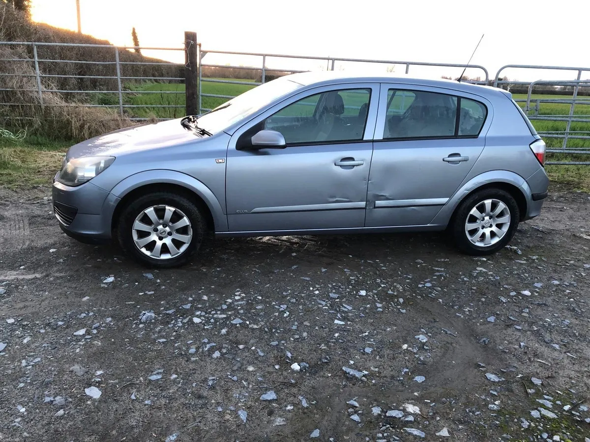 Opel Astra 2005 - Image 4