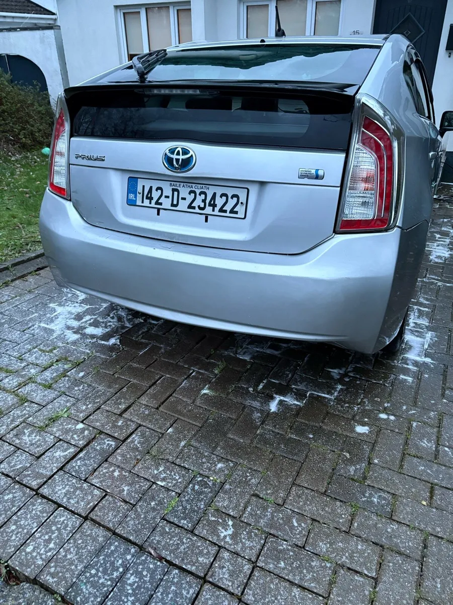 Toyota Prius 1.8 - Image 2