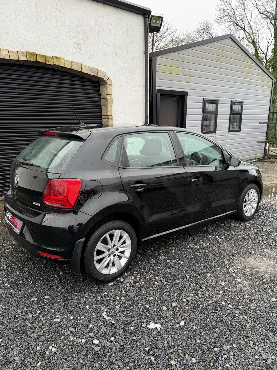 142 VW Polo petrol - Image 2