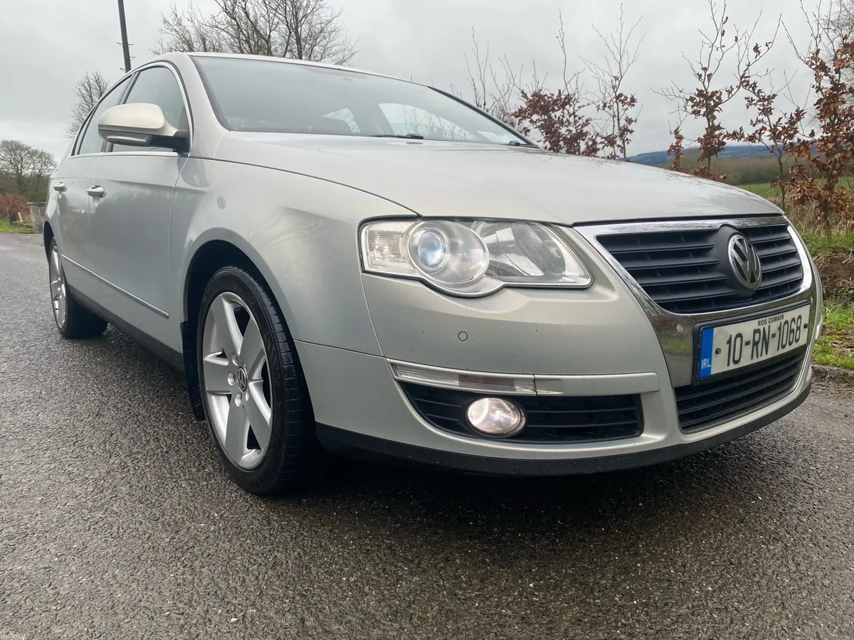 VW PASSAT AS NEW FULL SERVICE HISTORY COMFORTLINE - Image 1