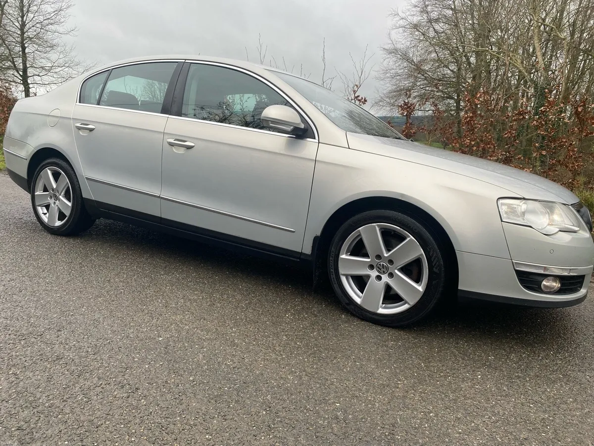 VW PASSAT AS NEW FULL SERVICE HISTORY COMFORTLINE - Image 4