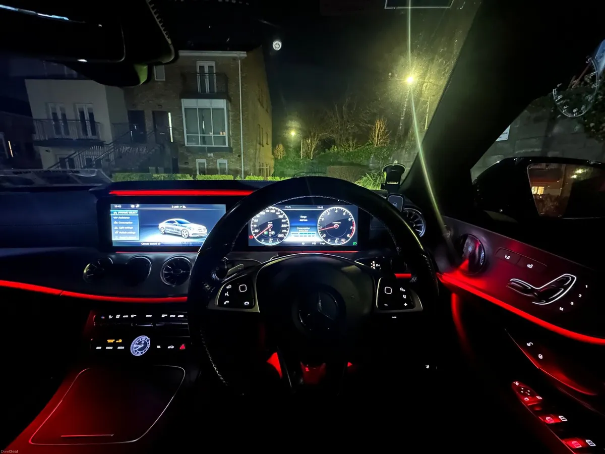 Mercedes Benz E300 coupe - Image 4