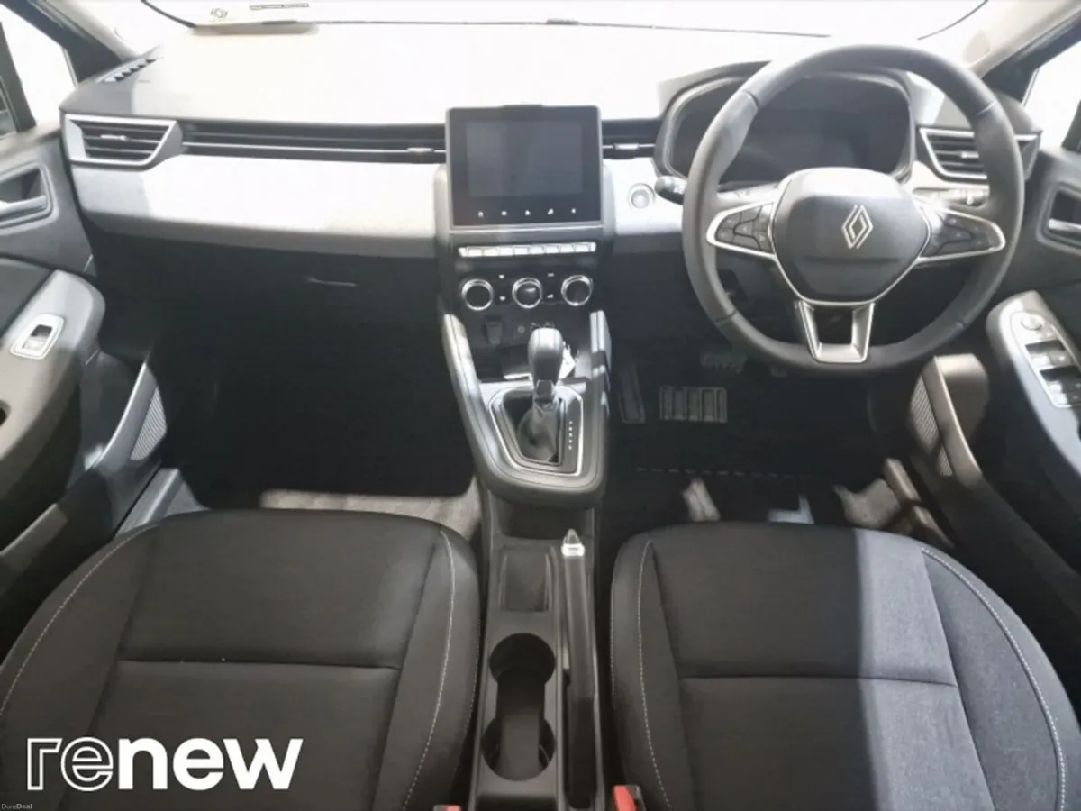 Renault Clio Evolution Full Hybrid E-Tech 145 Auto - Image 3