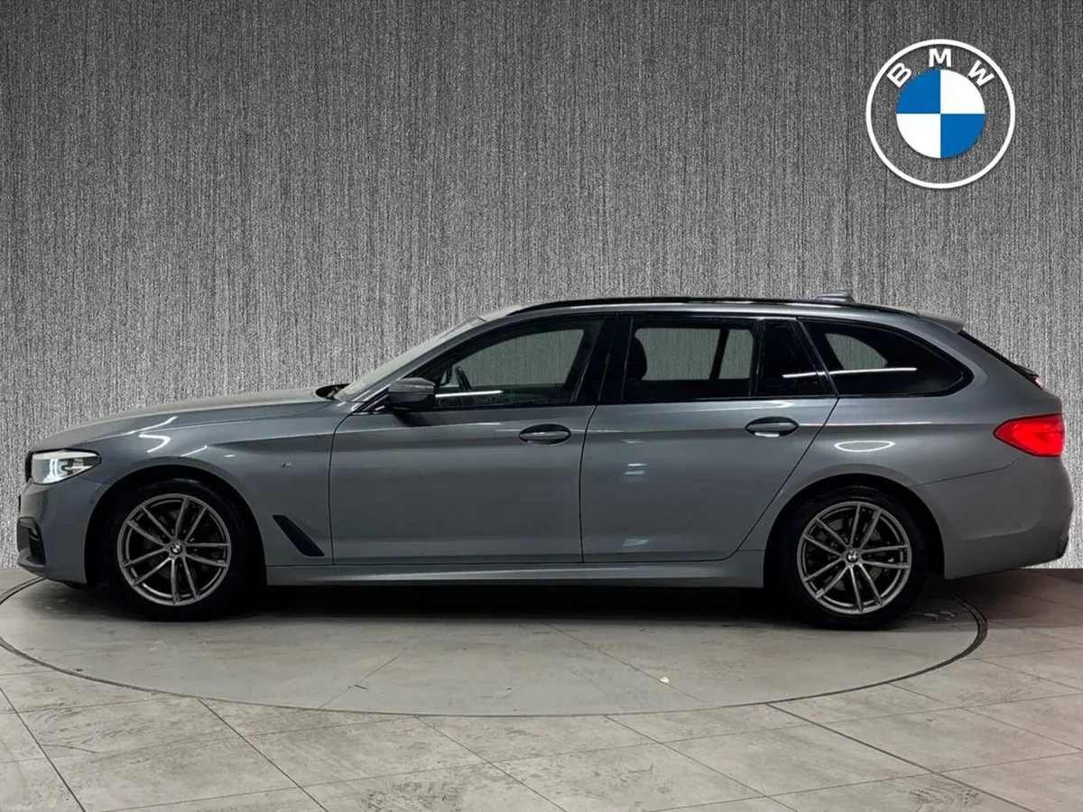 BMW 5-Series 520D M Sport Auto xDrive TOURING - Image 4