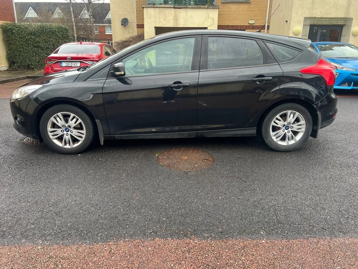 Ford Focus - Image 3