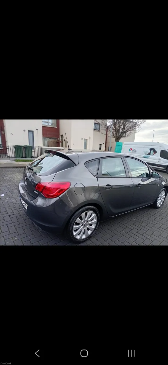 2012 opel astra 1.3cc diesel Taxed and tested - Image 3