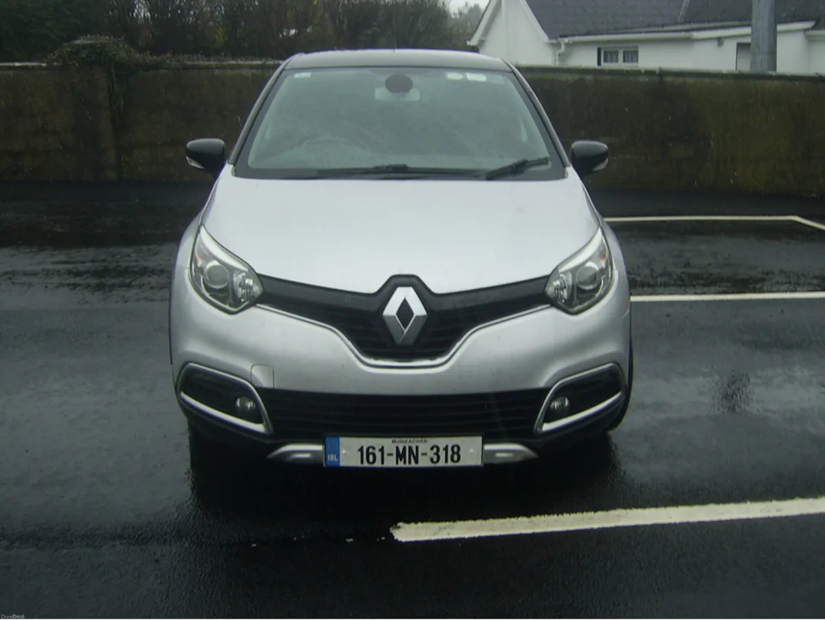 Renault Captur SIGNATURE 1.5 DCI 90 20 4DR - Image 1