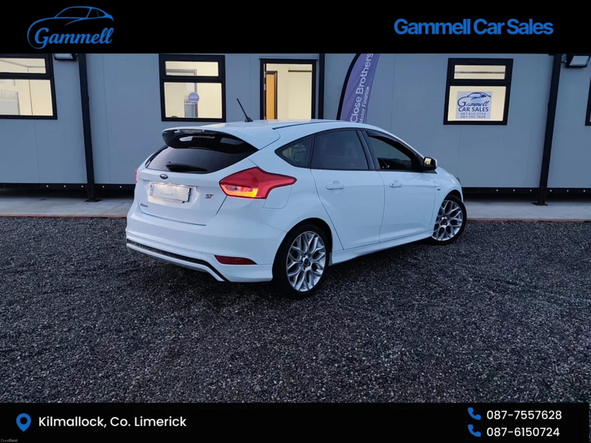 Ford Focus ST-LINE TDCI - Image 2
