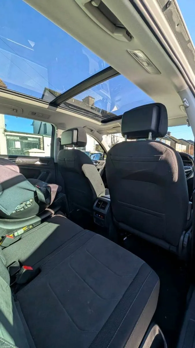 2021 VW Tiguan Elegance 1.5 TSI, Full Service Hist - Image 2