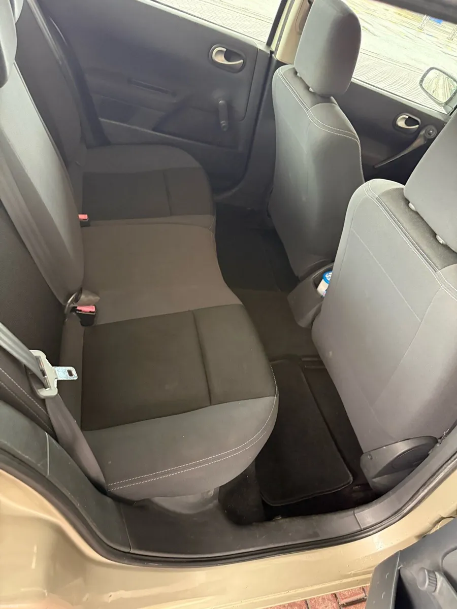 2009 Renault Megan - Image 4