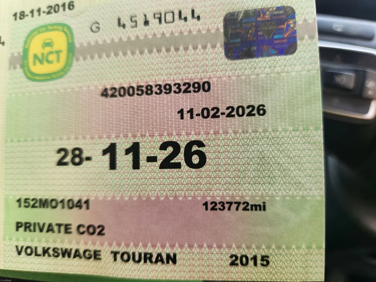 Volkswagen Touran 2015 - Image 3