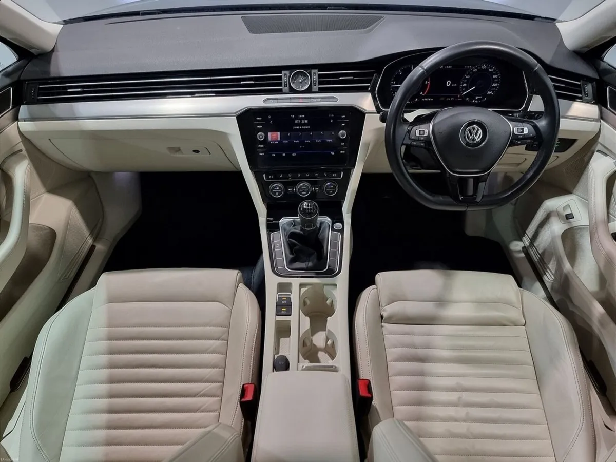 Volkswagen Passat ** HIGHLINE ** 2.0 TDI ** 150HP - Image 2