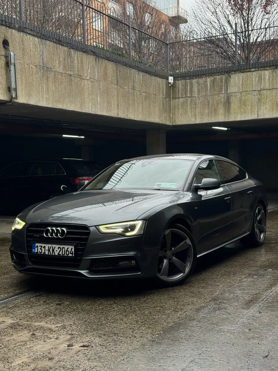 Audi A5 S-line Black Edition 5Dr - Image 2