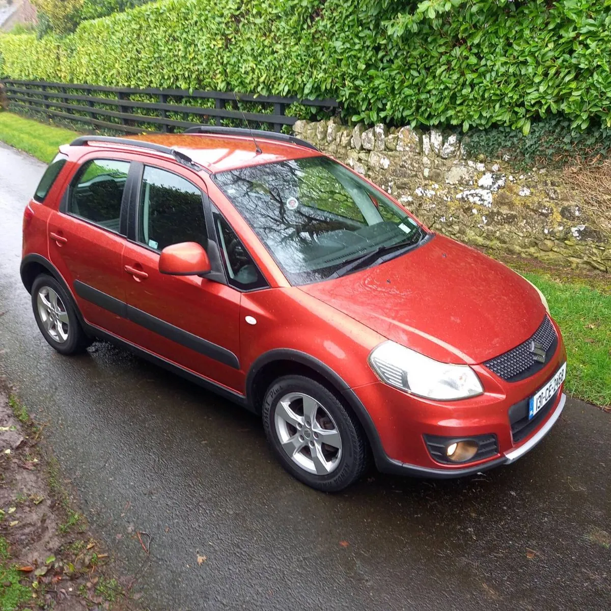 Immaculate 96,000 miles 2013 suzuki sx4 nct/tax - Image 2