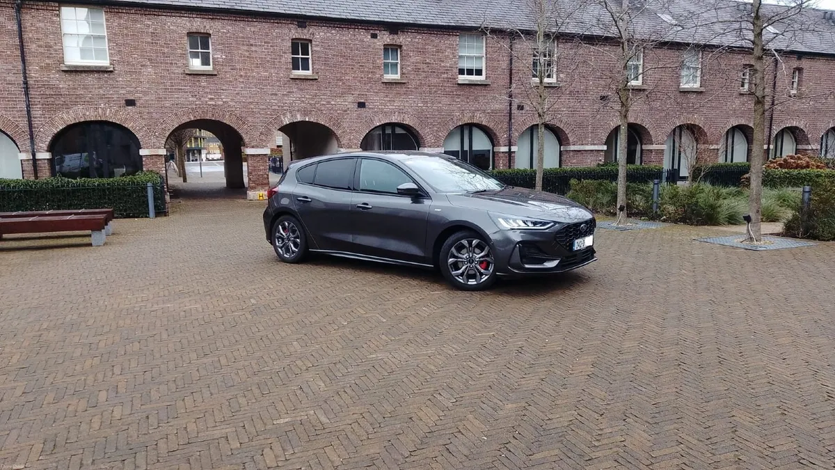 Ford Focus 2024 - Image 2