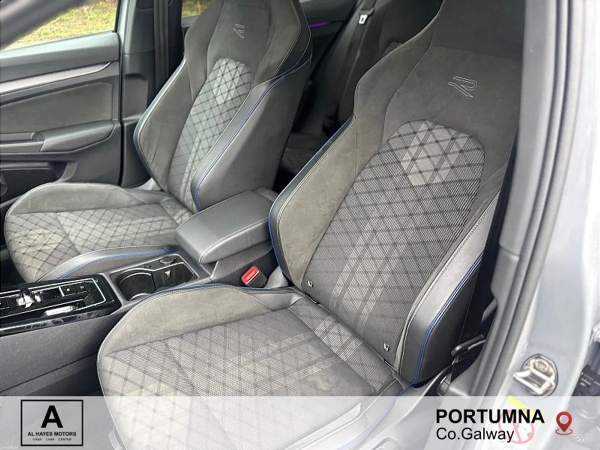 Volkswagen Golf AUTOMATIC R-LINE 2.0 TDI 150BHP - Image 4