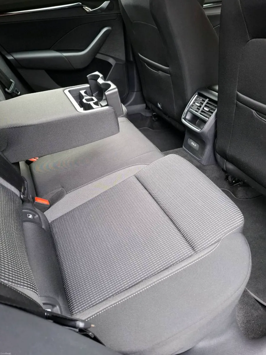 Skoda Octavia AMB 1.0 TSI 110 - Image 4