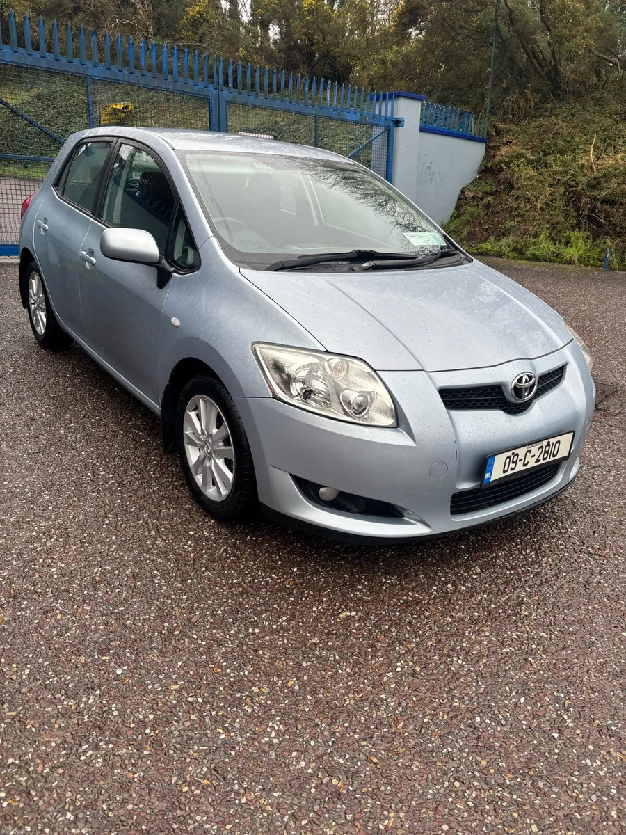 2009 Toyota auris - Image 2