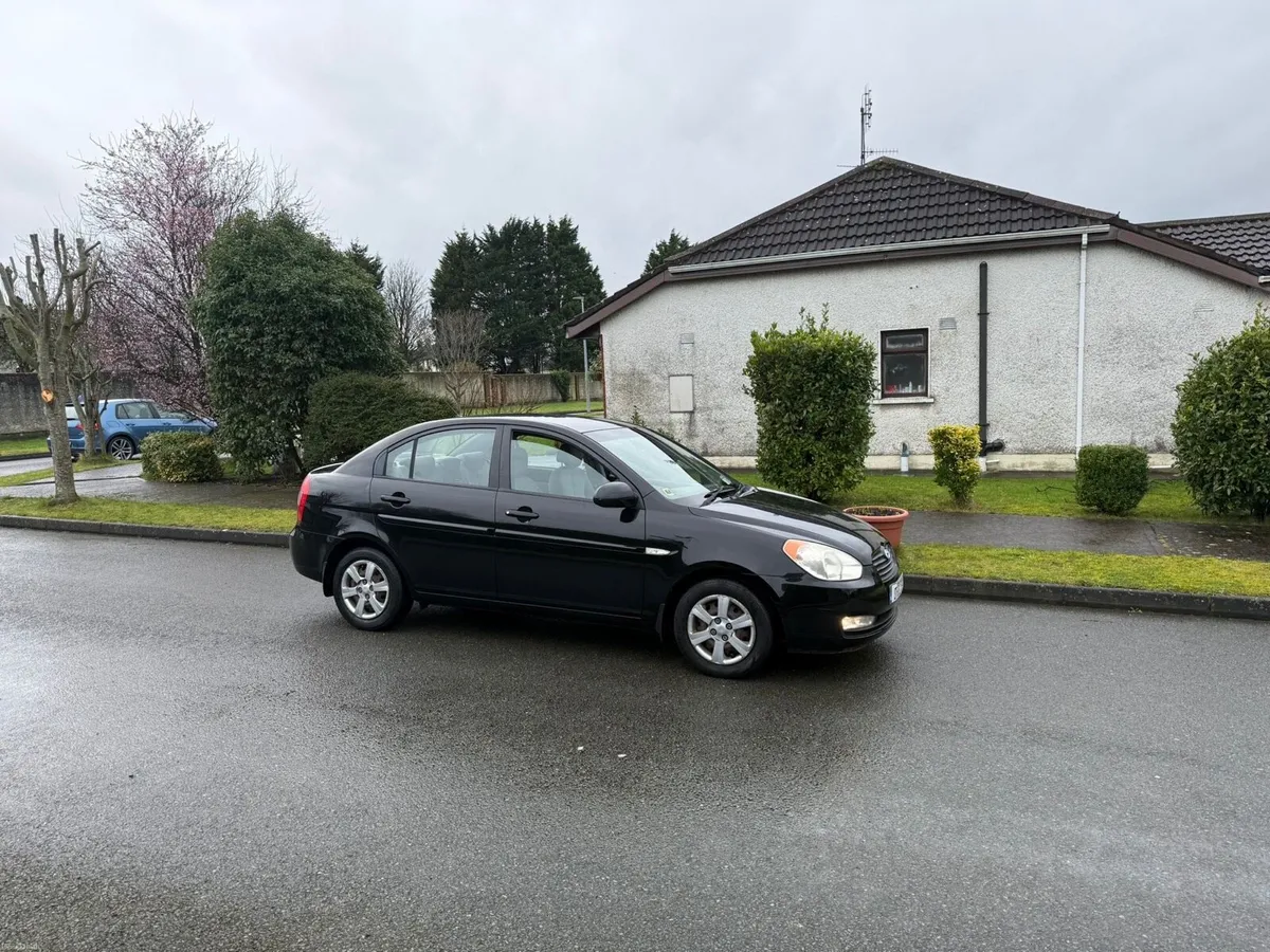 Hyundai Accent 1.4  New Nct 02-27 - Image 2