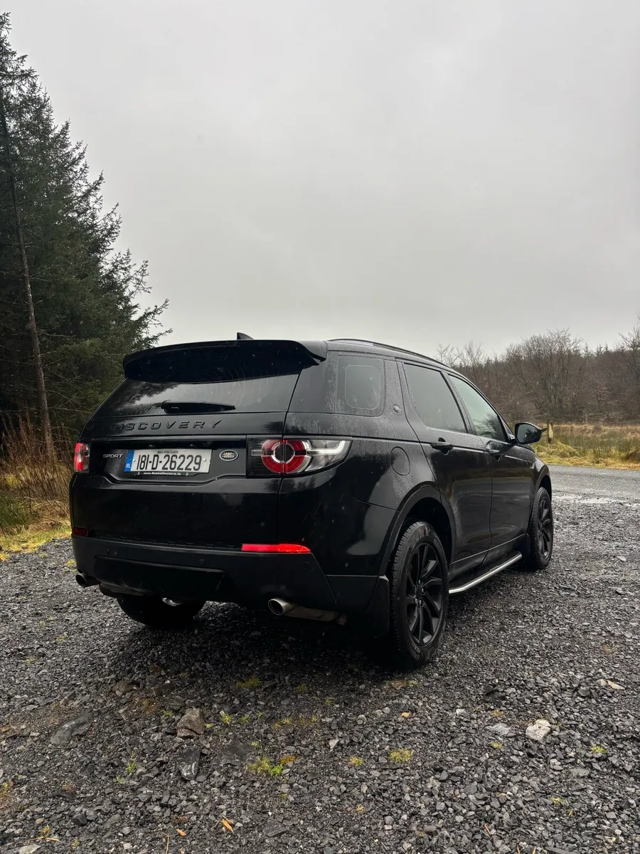 Discovery Sport - Image 3