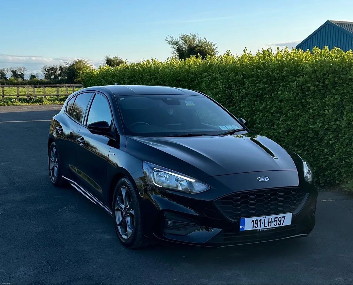 Ford Focus ST Line 2019 Automatic - Image 1