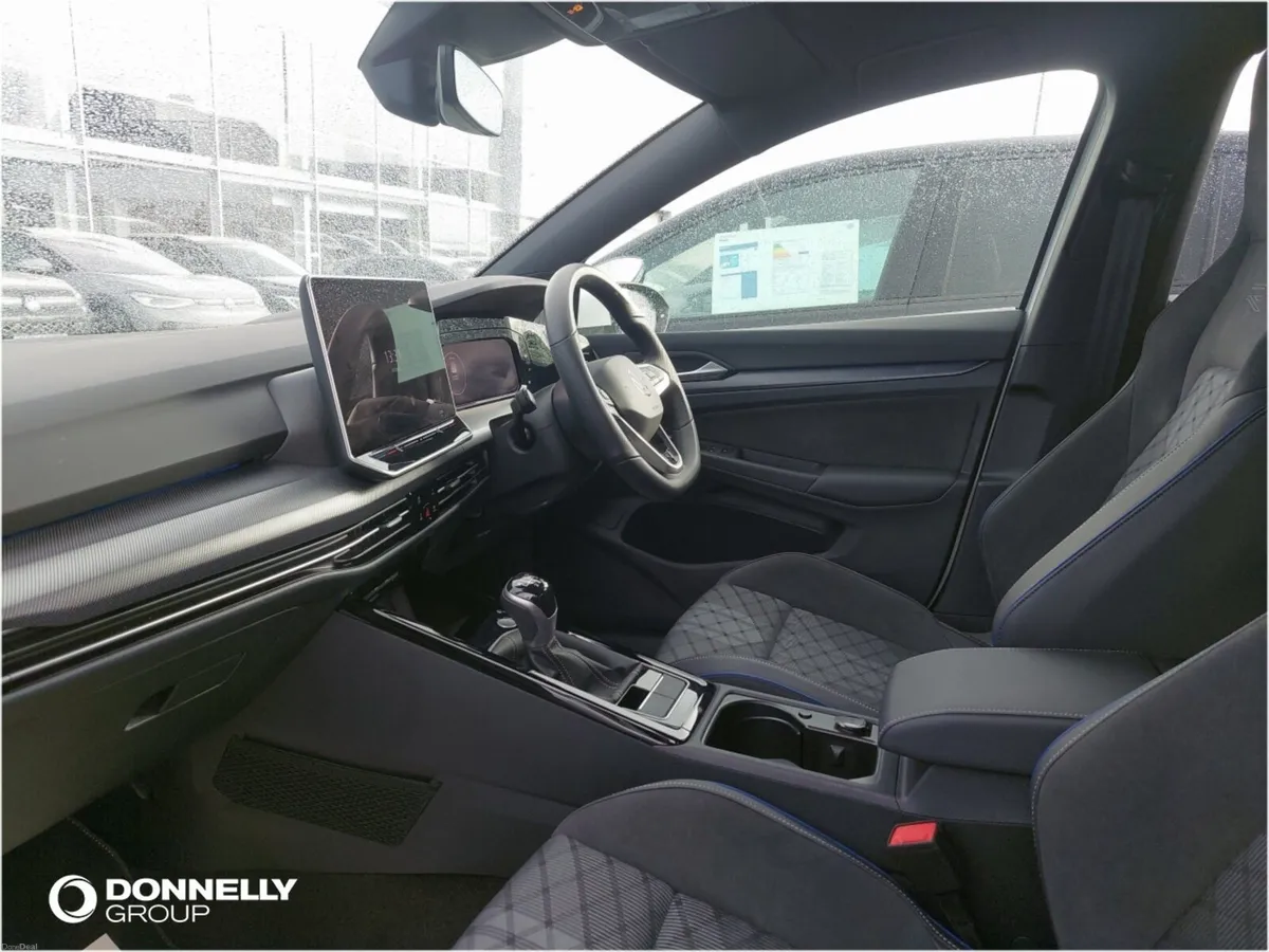 Volkswagen Golf Hatchback R-Line - Image 2