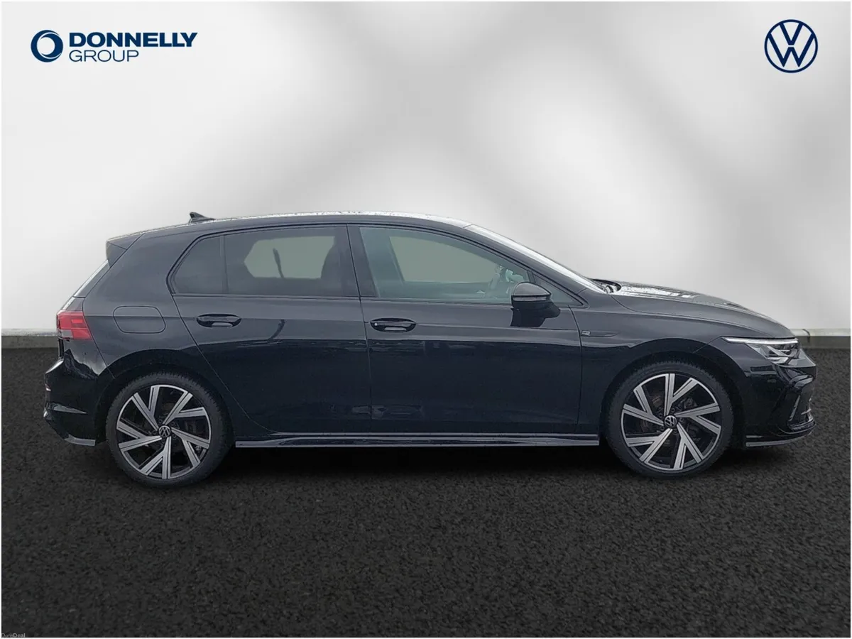 Volkswagen Golf Hatchback R-Line - Image 4
