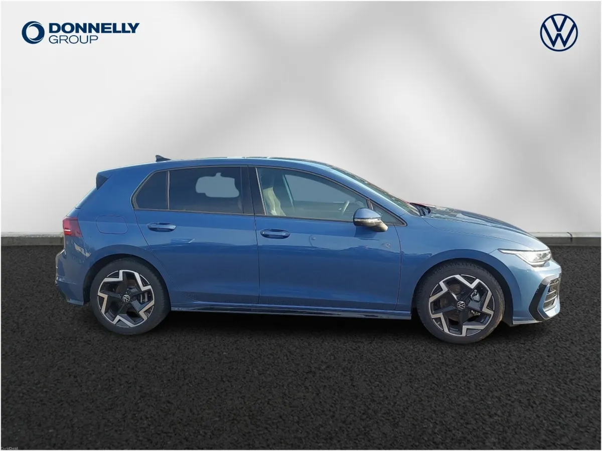 Volkswagen Golf Hatchback R-Line - Image 4