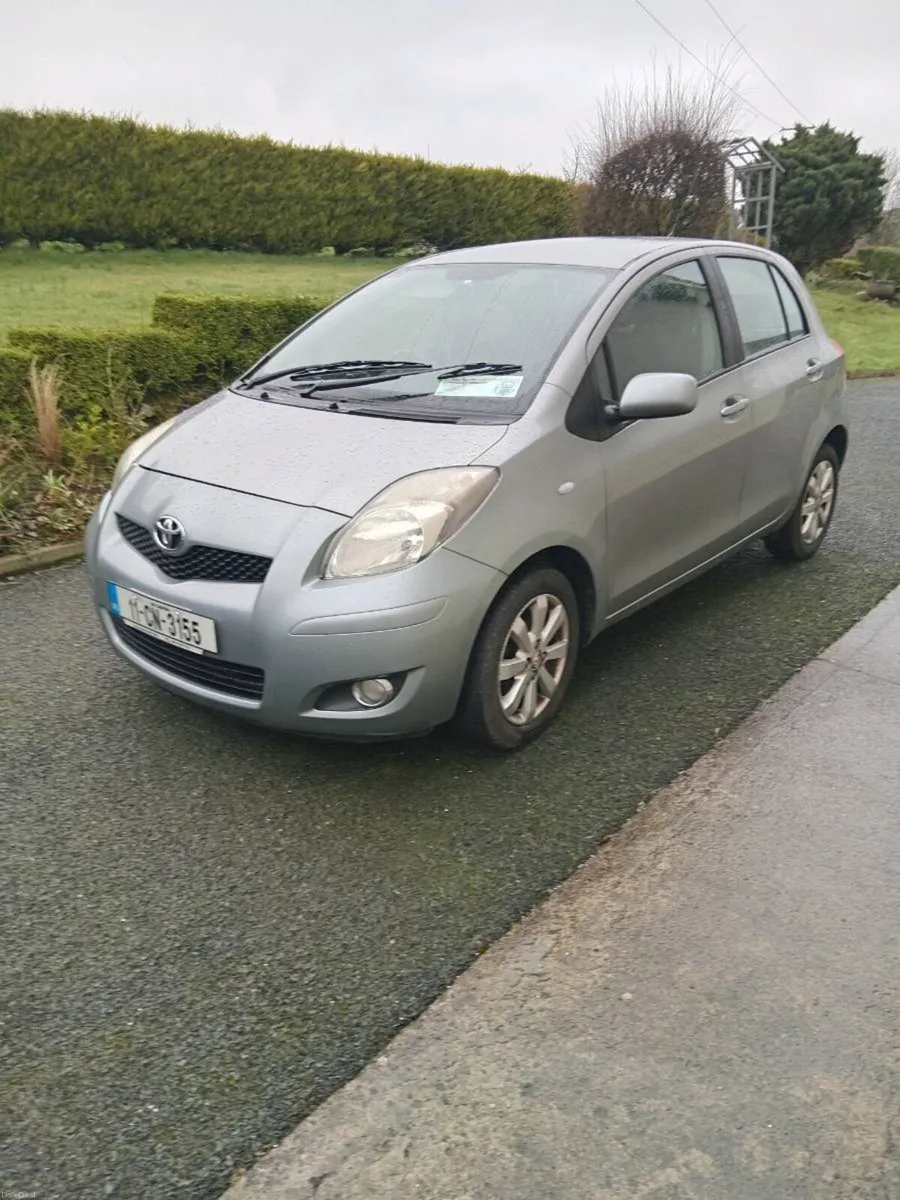 Toyota yaris - Image 1