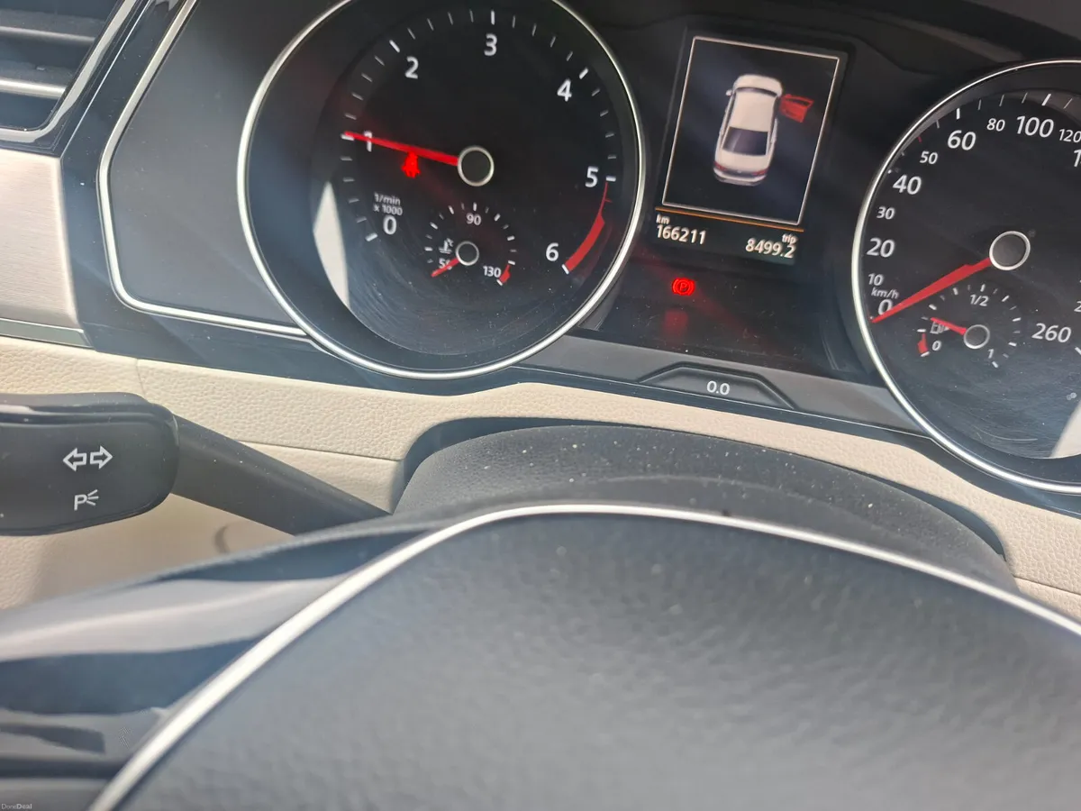 Volkswagen Passat 2016 - Image 4