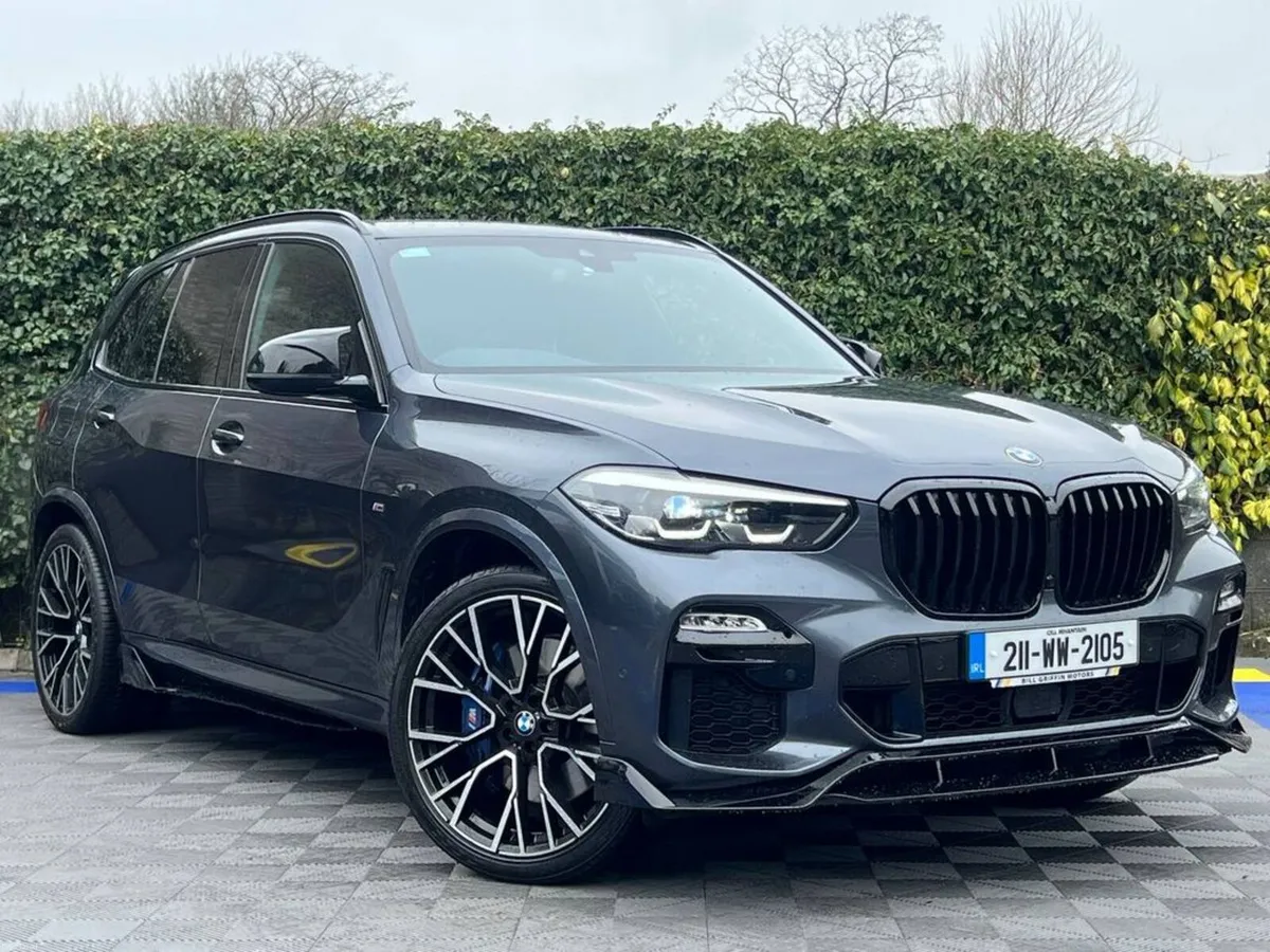 BMW X5 M-SPORT COMPETITION XDRIVE45e 3.0 HYBRID // - Image 1