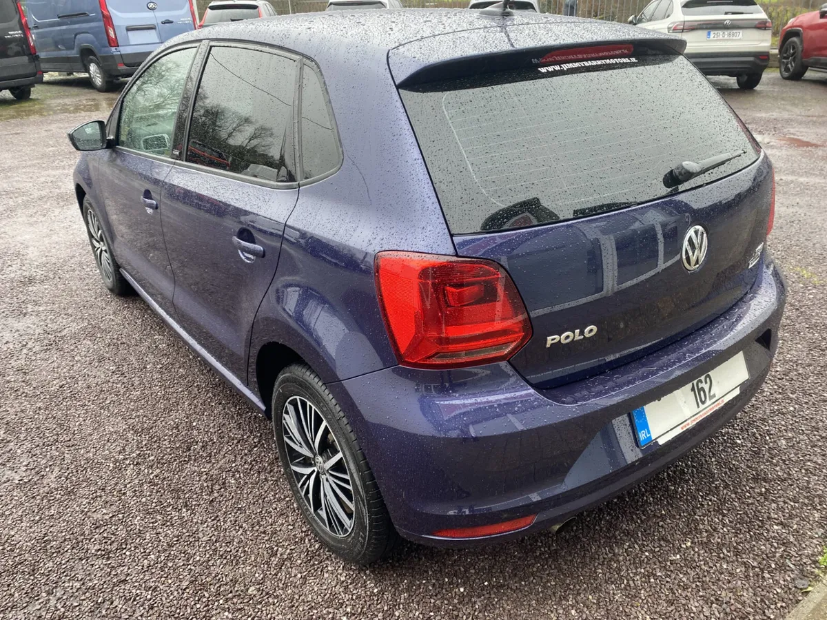2016 Volkswagen Polo - Image 4