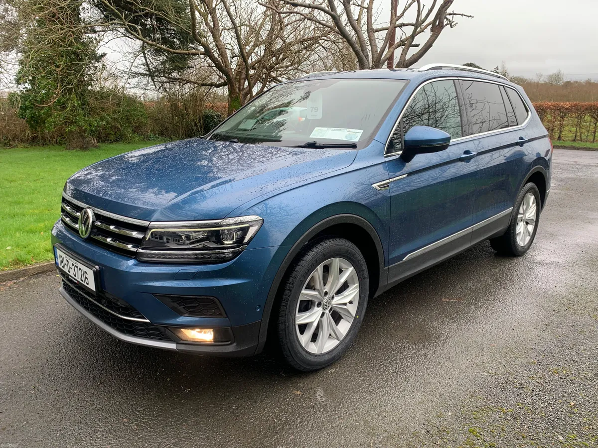 Volkswagen Tiguan 2018 HIGHLINE Auto - Image 3