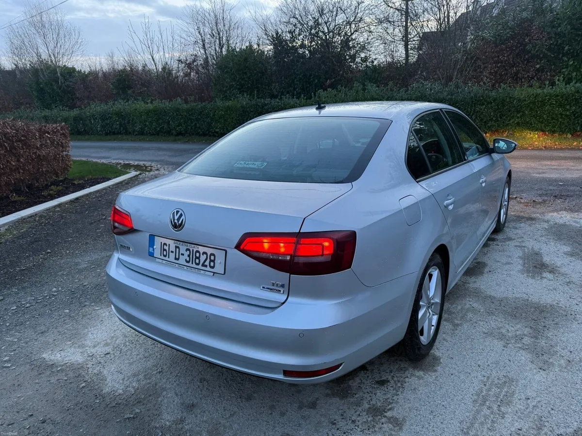 Volkswagen Jetta 2.0 ( fresh nct ) - Image 2