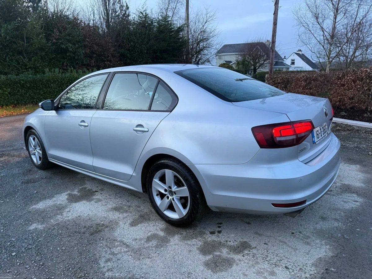 Volkswagen Jetta 2.0 ( fresh nct ) - Image 3