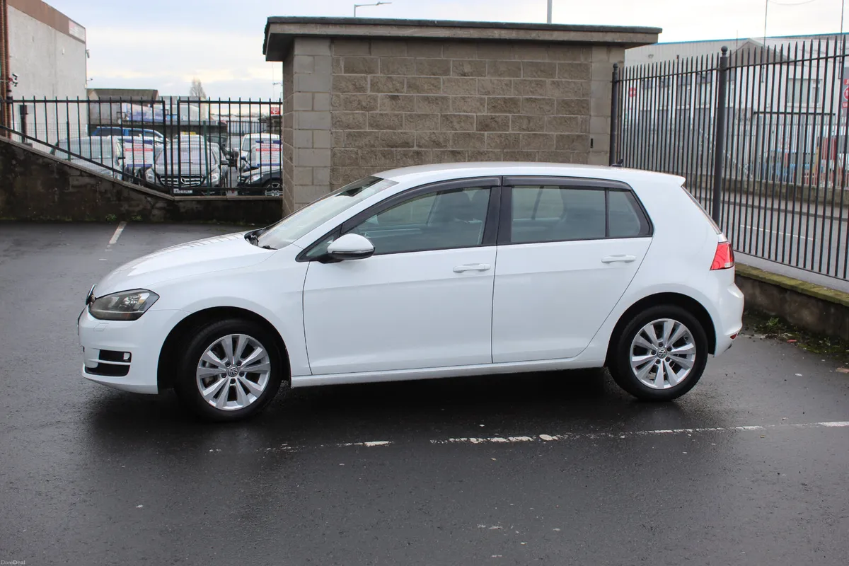 2014 Volkswagen Golf 1.2L Petrol Automatic - Image 4