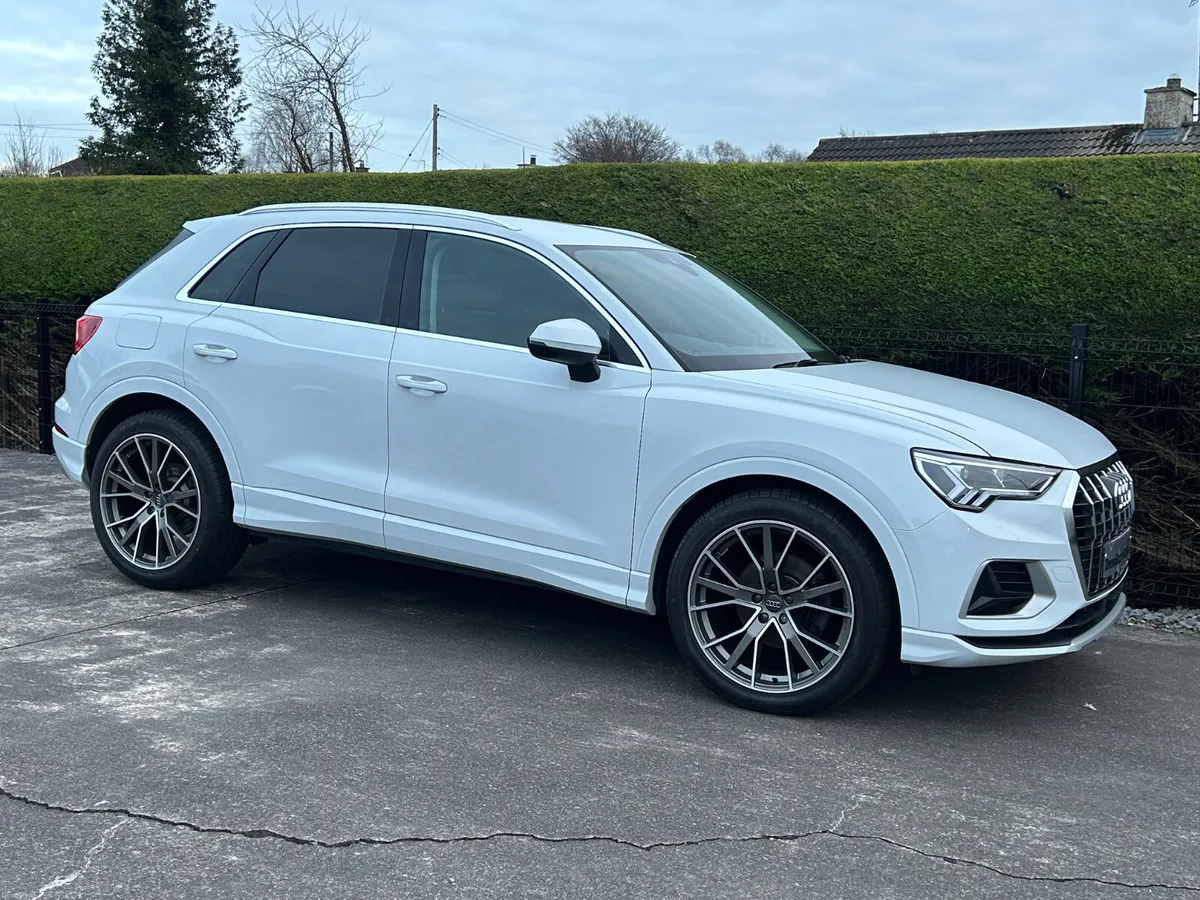 Audi Q3 2020 High Spec Auto €30000 inc Vrt - Image 2