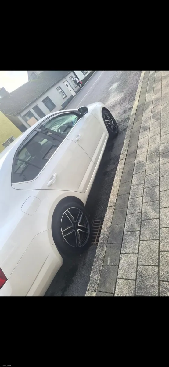 Skoda Octavia - Image 1