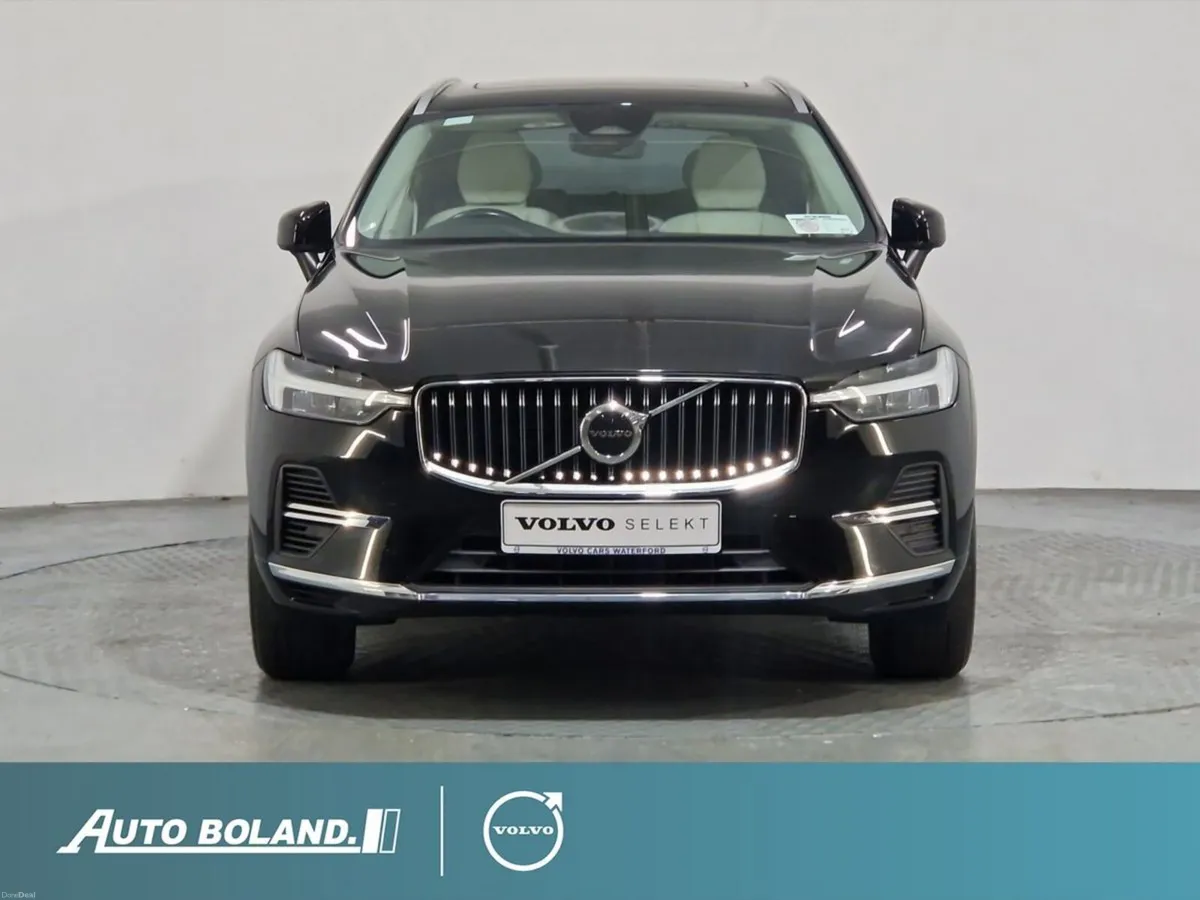 Volvo XC60 PHEV Core - Image 2