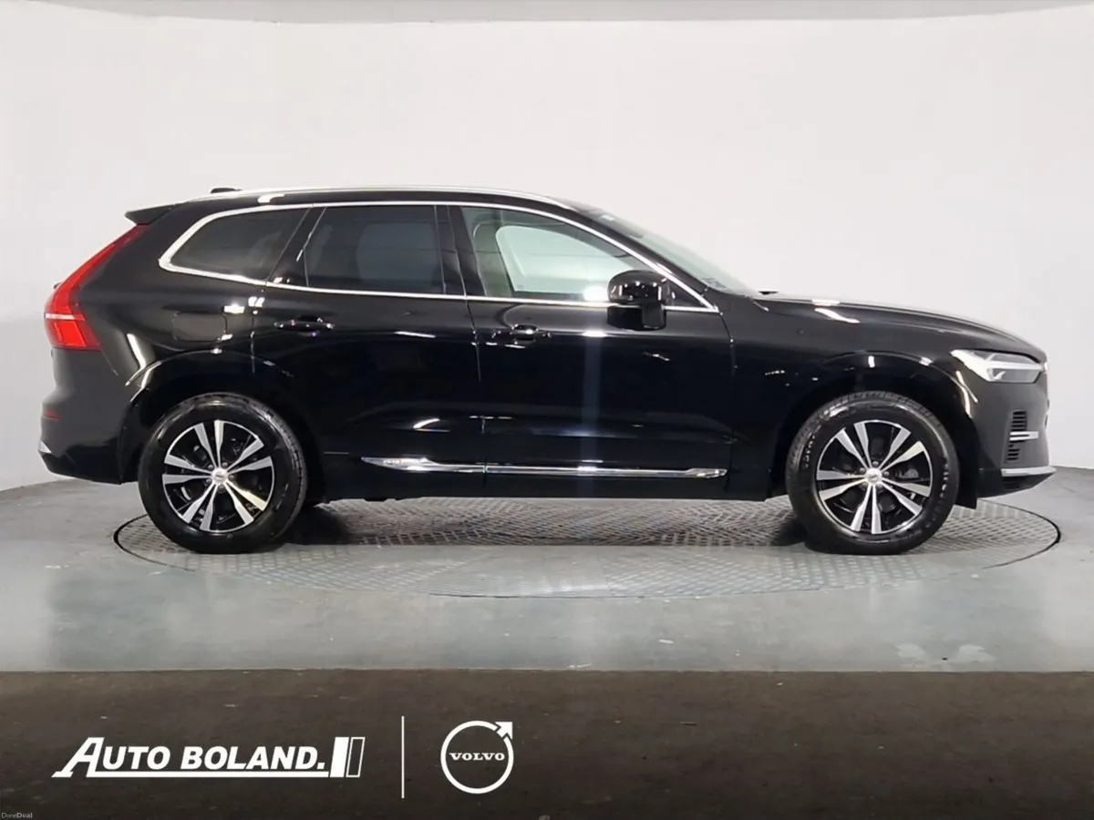 Volvo XC60 PHEV Core - Image 4