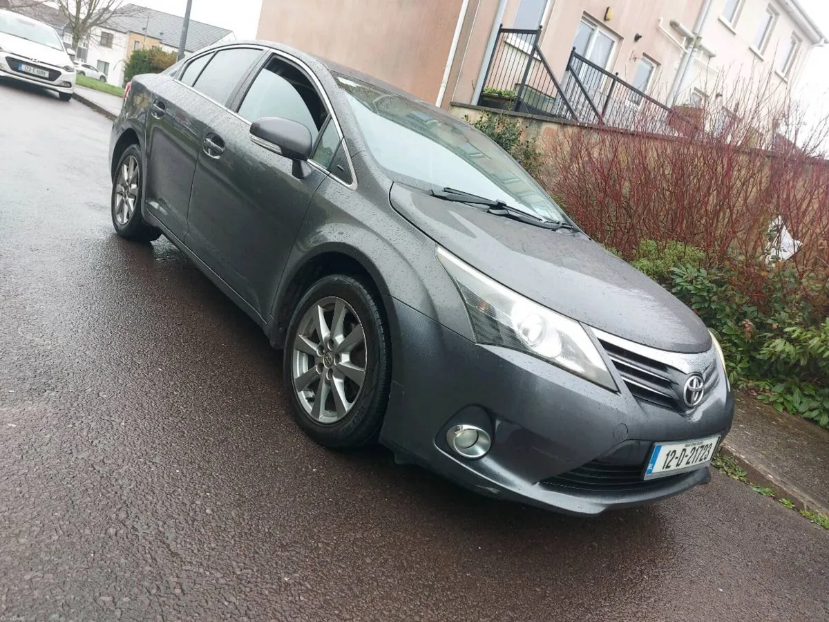 12 Toyota Avensis only 2 owners - Image 1