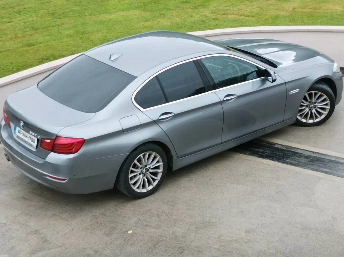 BMW 520D luxury - Image 1