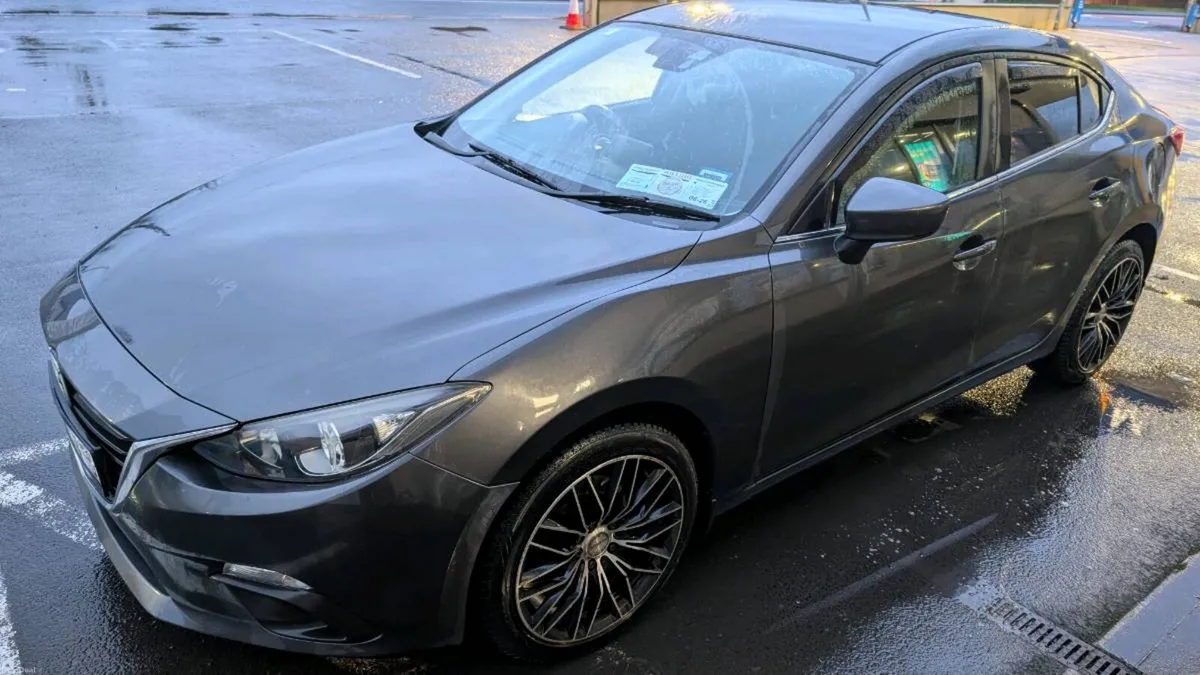 2014 Mazda 3 2.2 Diesel – CAT C – Drives - HI-spec - Image 1