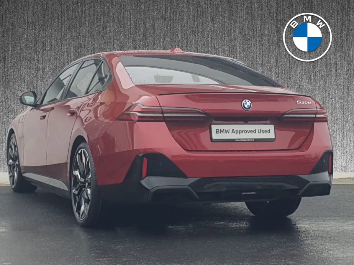 BMW 5-Series 530e M Sport - Image 2