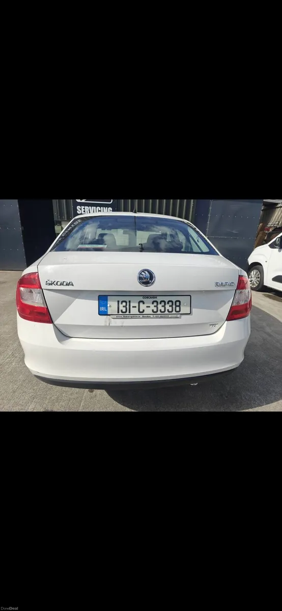 2013 skoda rapid - Image 2