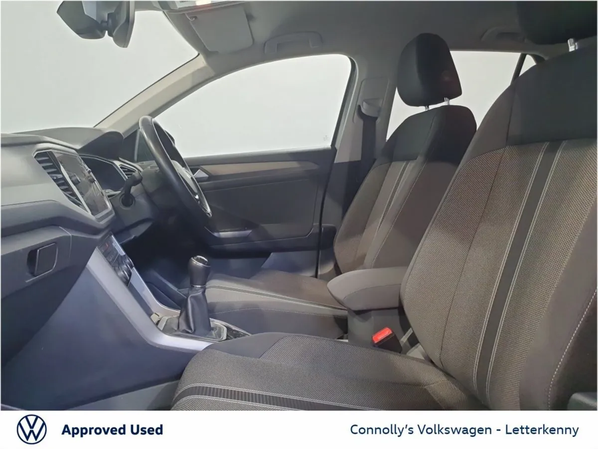 Volkswagen T-Roc 1.0TSI 115bhp Design *From €224PM - Image 4