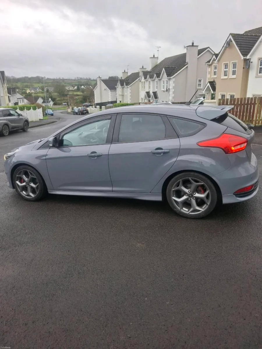 2018 ford focus st diesel - Image 4