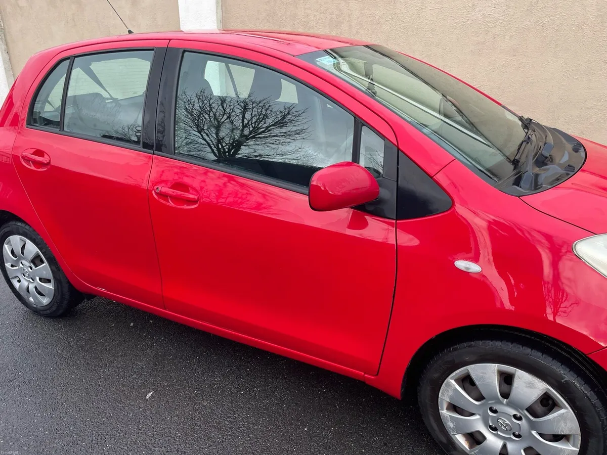 Toyota Yaris - Image 3